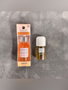 NWT Beauty Bundle Physician’s Formula Vitamin C Booster & Mini DHC Cleansing Oil